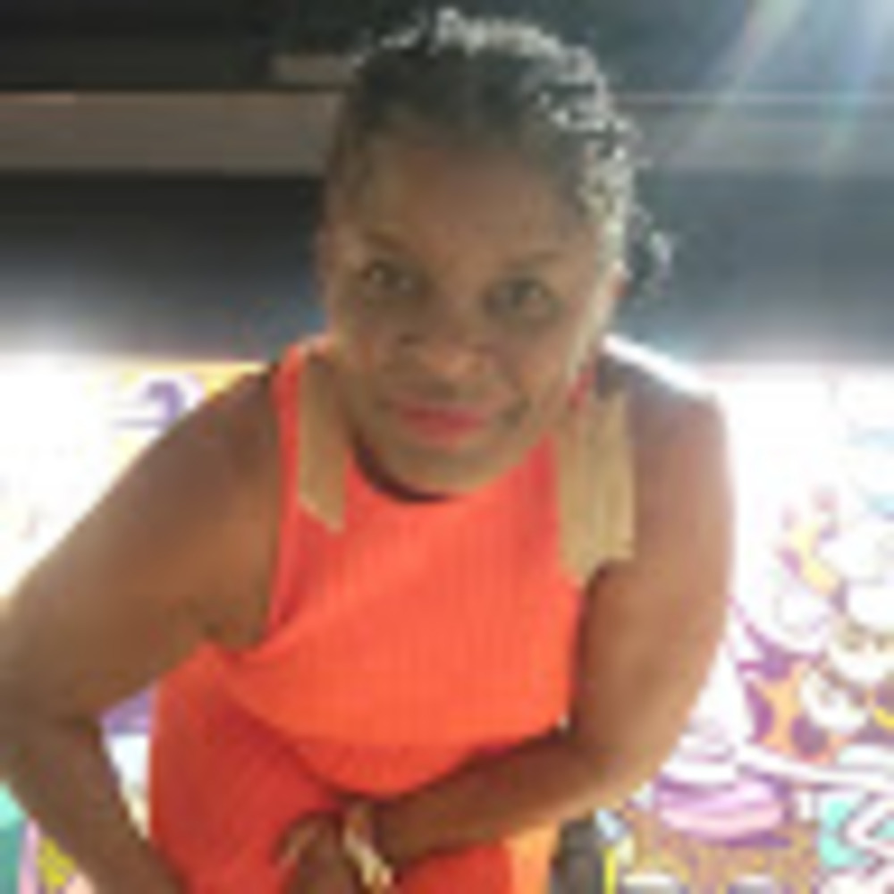 Meet your Posher, Joy